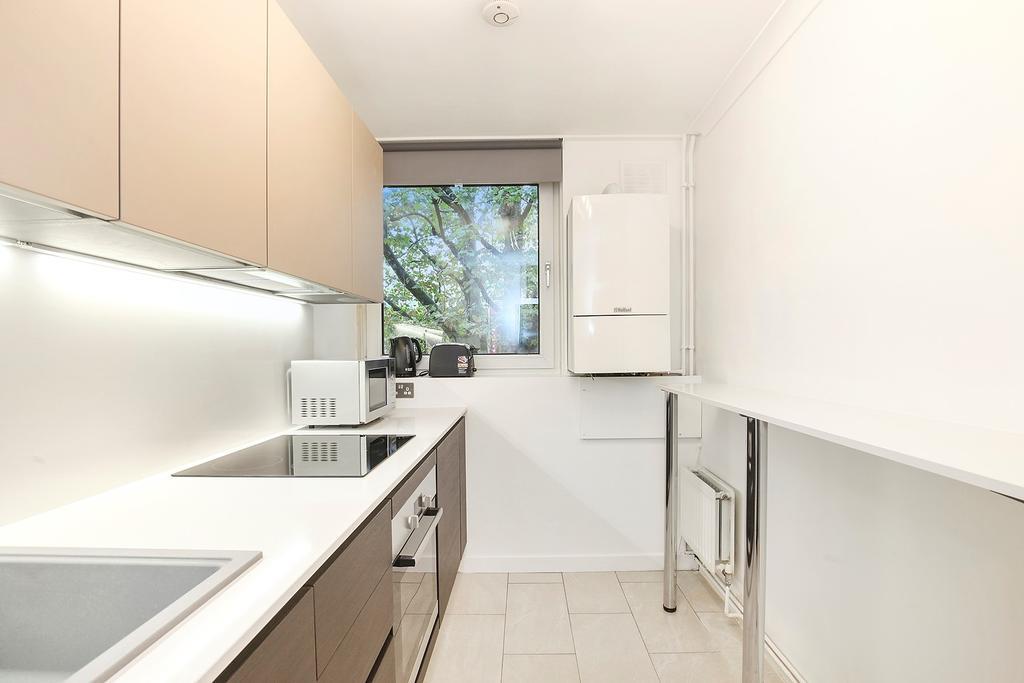 Sach'S 2 Bedrooms Apartment - No Lift Londres Exterior foto